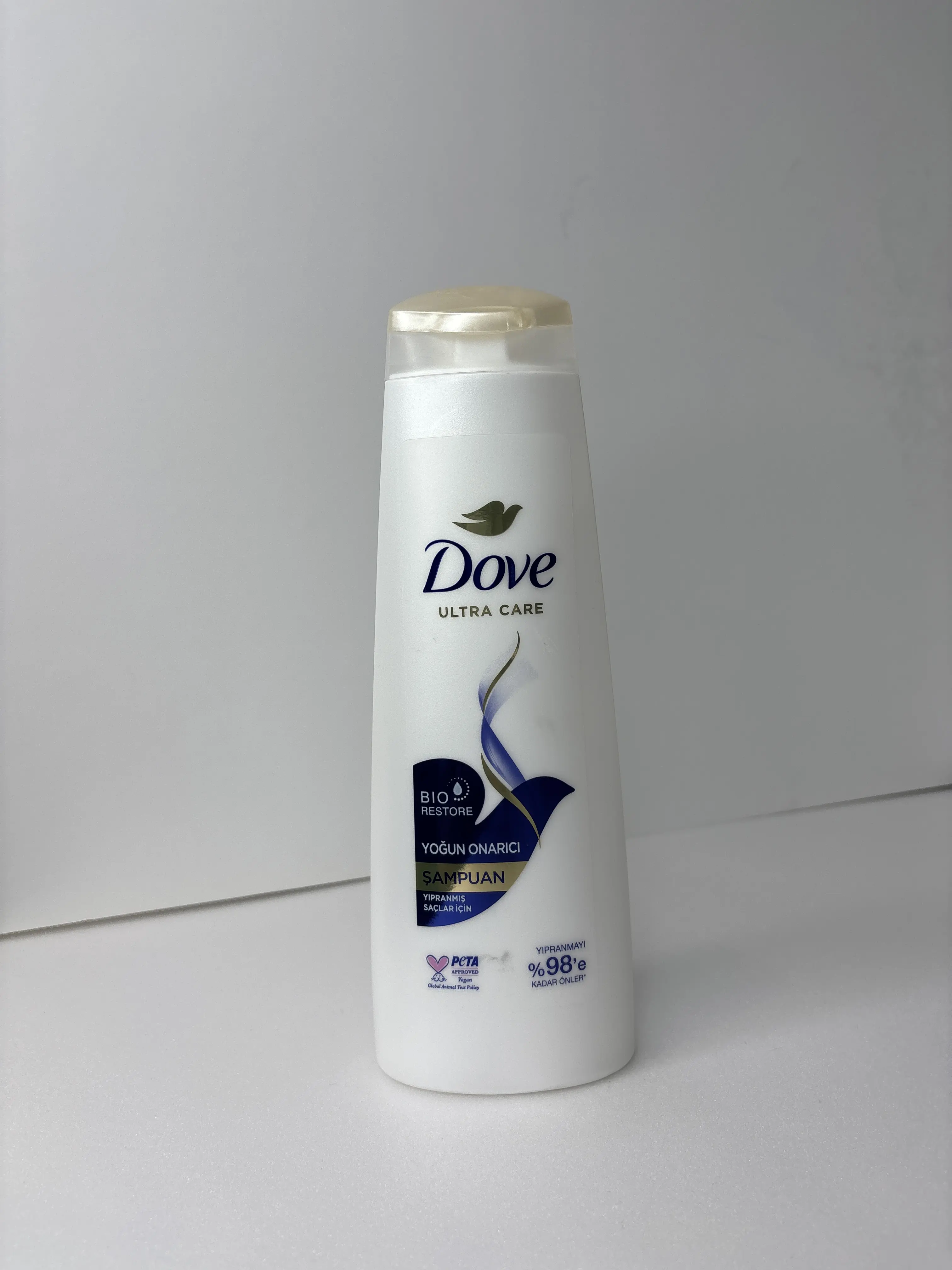 شامپو Dove Ultra Care Bio