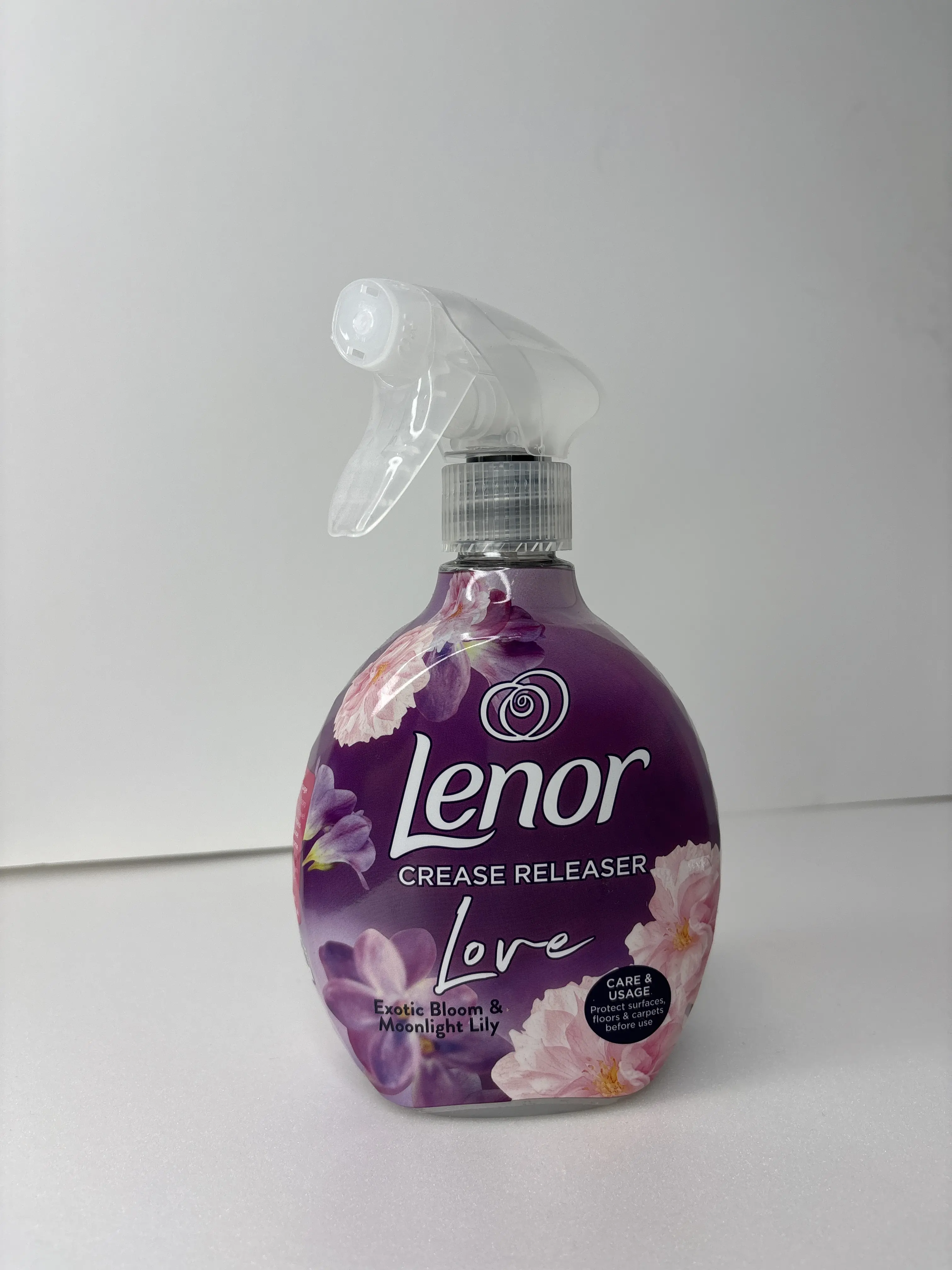 اسپری صاف کننده چروک لباس Lenor